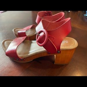 MIA Red Suzette Block Heel Sandal - 7.5